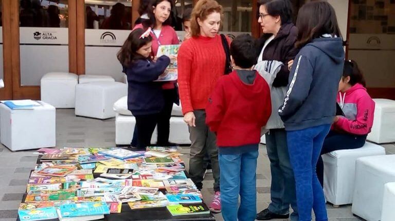 Segundo intercambio de libros en Alta Gracia