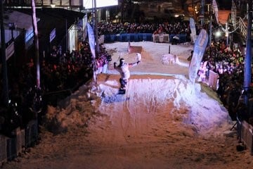 Ushuaia extreme - Exhibición deportes invernales en la ciudad.