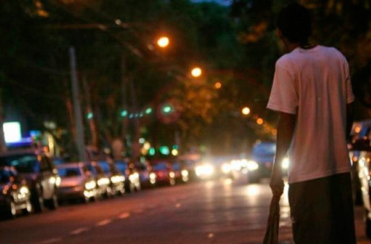 Cuidacoches murió al ser arrollado por un automovilista