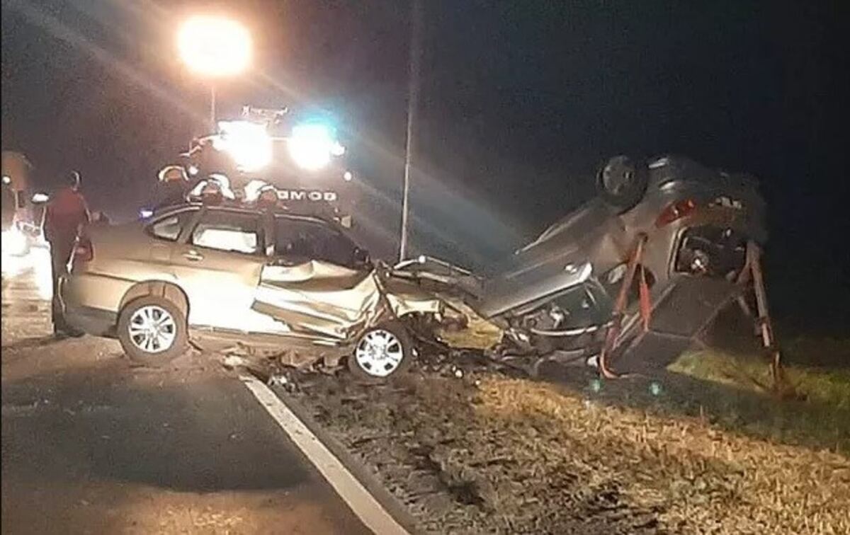 Dos automovilistas murieron tras chocar en la ruta 8 cerca de Hughes