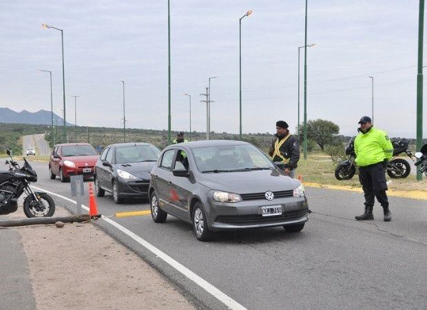 Operativo de seguridad en Villa de la Quebrada.