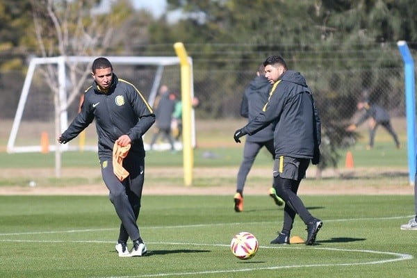 Rosario Central: Bauza delinea el equipo para el choque ante Talleres.