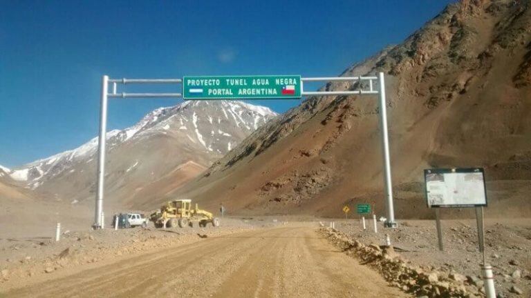 Un 4% menos de gente usó el Paso de Agua Negra para llegar a Chile.