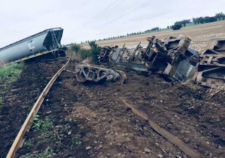 Los vagones se descarrilaron en la Ruta 9 Norte, en cercanías de Jesús María.