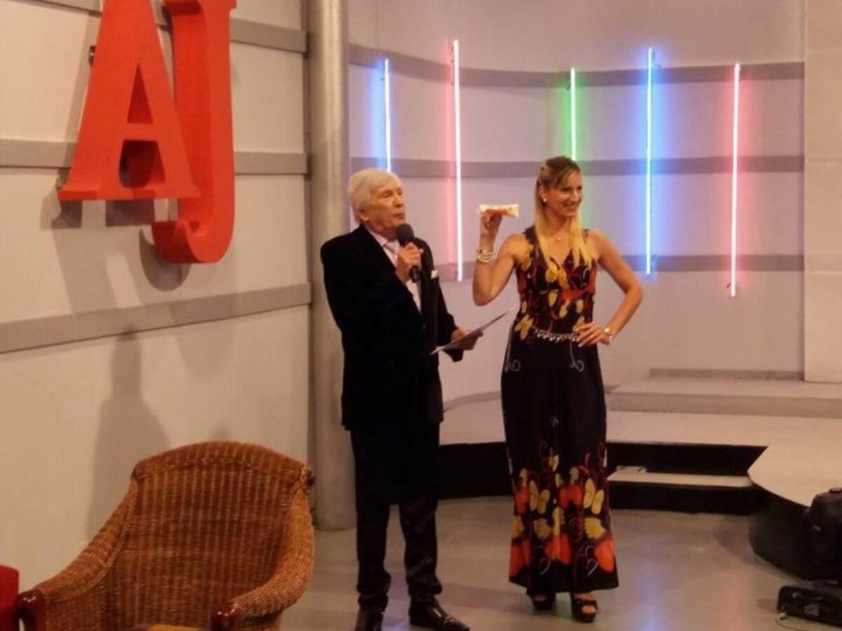 ¡No te lo esperabas! De secretaria en el programa de AJ a candidata a diputada