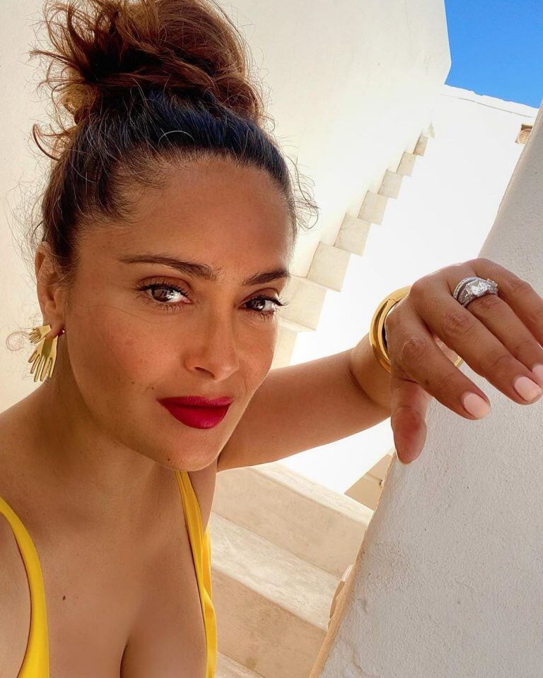 Salma Hayek (Instagram)