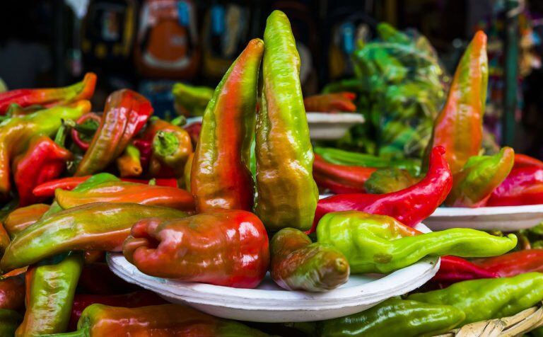 La comida picante no es buena para la piel (AFP PHOTO/OMAR TORRES)