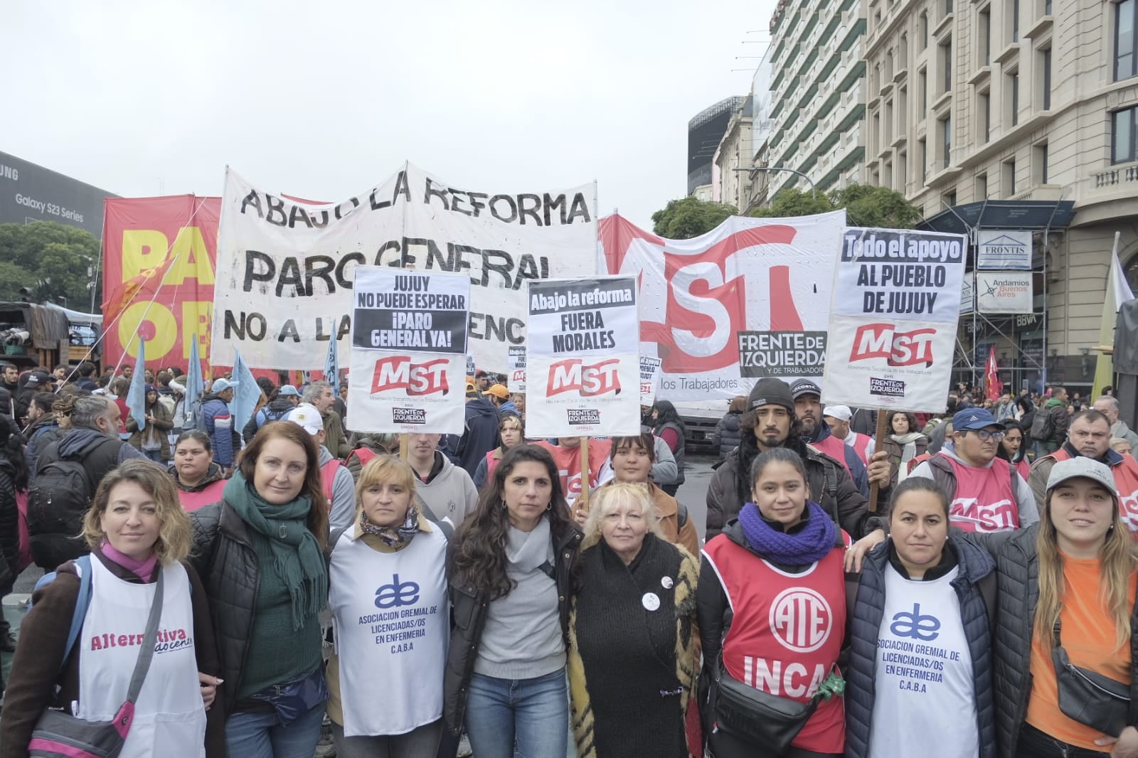 Manifestación a la Casa de Jujuy