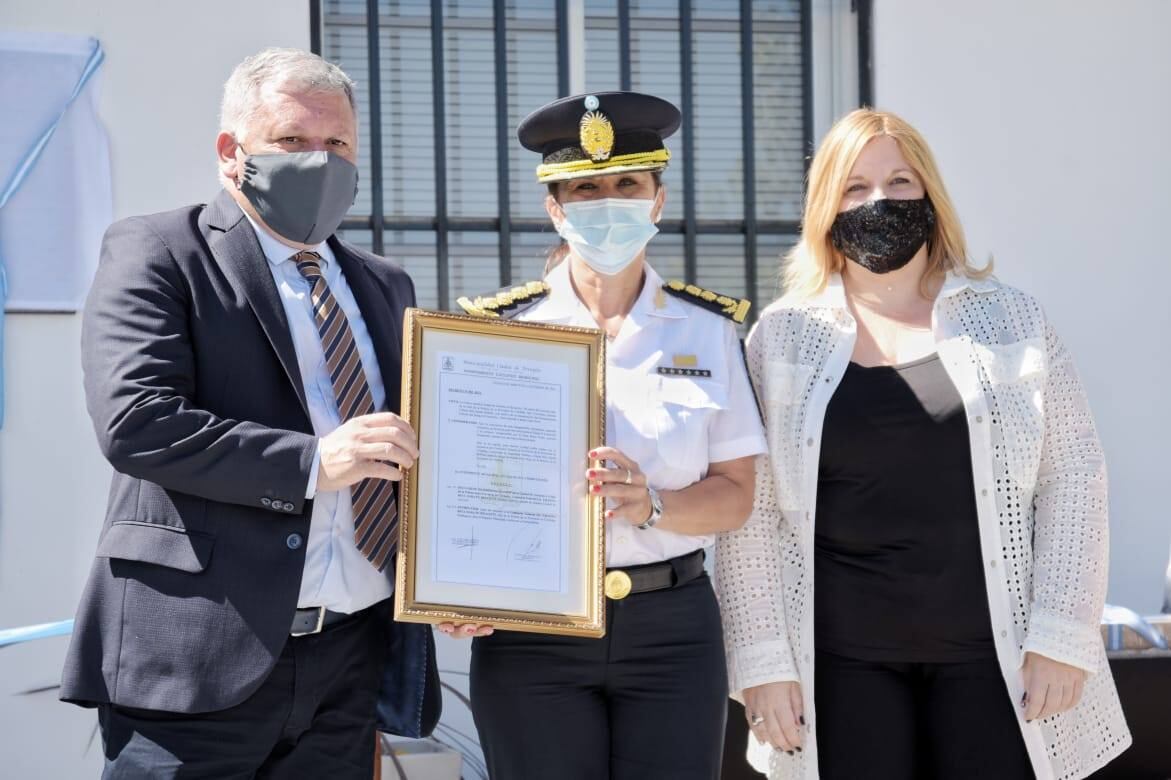 Benedetti y Esposito junto a la Jefa de Policía de Córdoba Liliana Belletti.