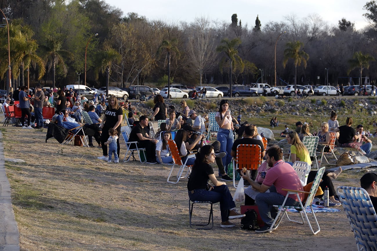 Turismo Villa Carlos Paz
Las fotos fueron tomadas a lo largo de la costanera del Lago San Roque foto yanina aguirre