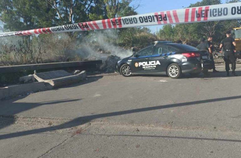 Encontraron la pierna calcinada de un nene en Empalme Graneros (@JoseljuarezJOSE)