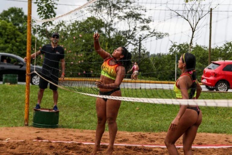 Beach Voley en Eldorado.