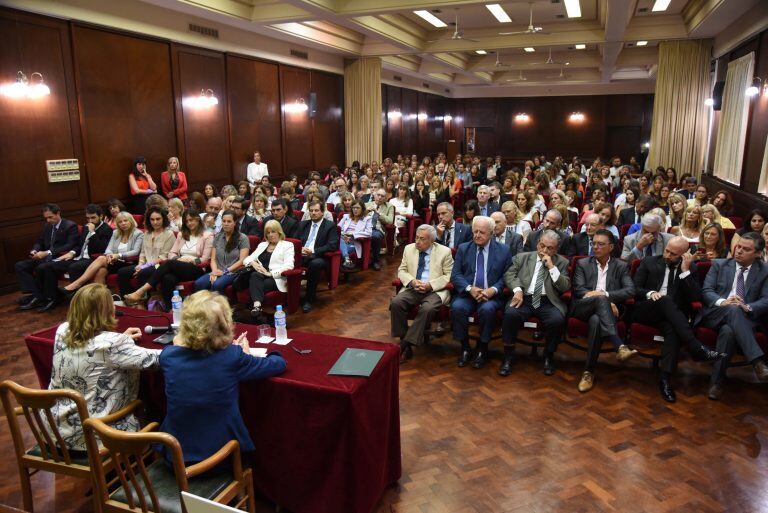 El municipio y la Corte Suprema realizarán acciones para abordar la problemática de violencia contra las mujeres