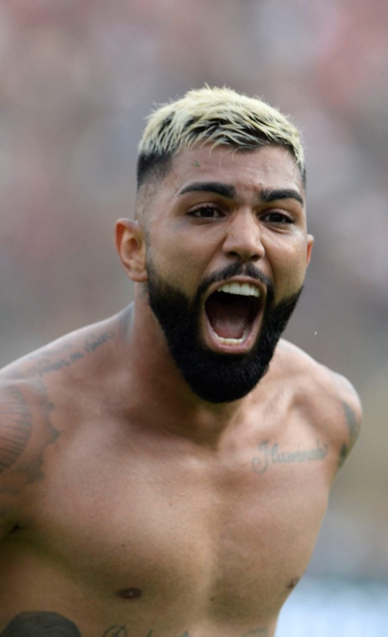 Gabigol festeja el segundo gol ante River (Foto: Ernesto BENAVIDES / AFP)