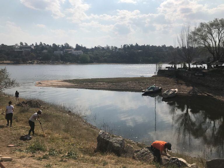 "Nueva jornada Limpieza del Lago"