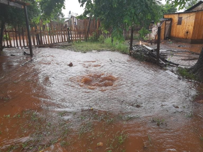 Lluvias en Jardín América.