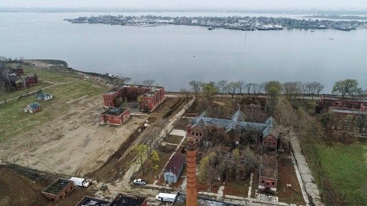 La isla, vista desde el aire. (AP)