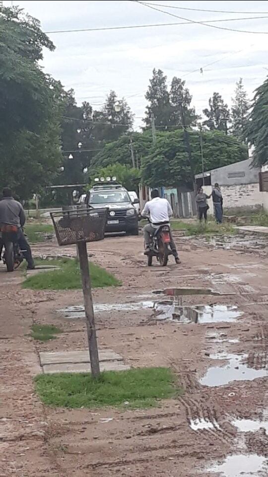 La policía realizó la excavación a pedido de la madre del menor.