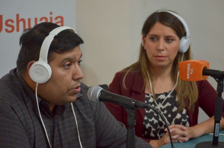 Alejandra Saldivia junto a Juan Carrizo - Sec Gral de AMET TDF