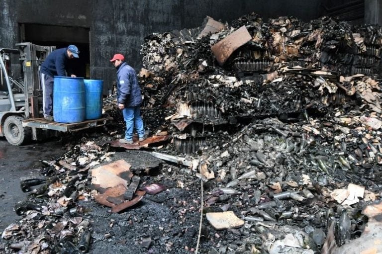 Las pérdidas en las naves del frigorífico fueron del 100%. Foto: Gentileza José Gutiérrez / Los Andes.