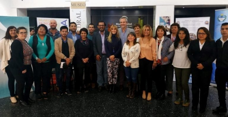 La presentación de la programación tuvo lugar en el Cine Teatro Municipal "Select".