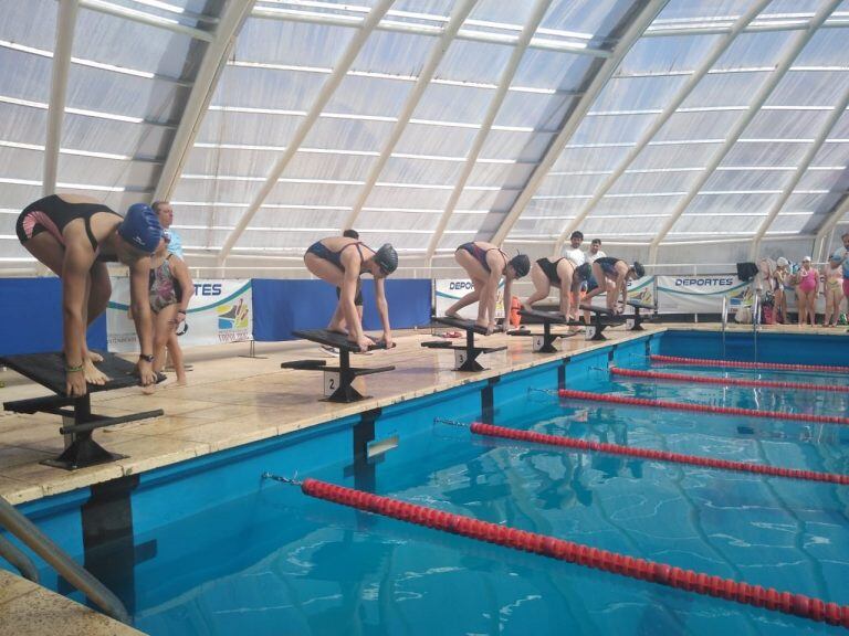 Exhibición regional de Natación en Tapalqué