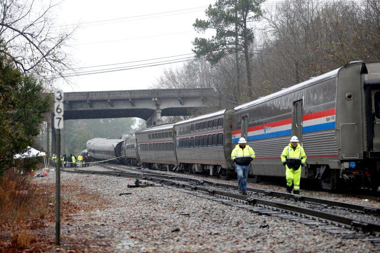 Emergency responders are at the scene after an Amtrak passenger train collided with a freight train and derailed in Cayce, South Carolina, U.S., February 4, 2018.   REUTERS/Randall Hill