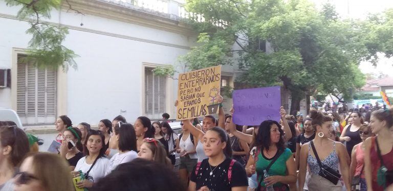 #8M en Alta Gracia: "Feliz va a ser cuando paren de matarnos"