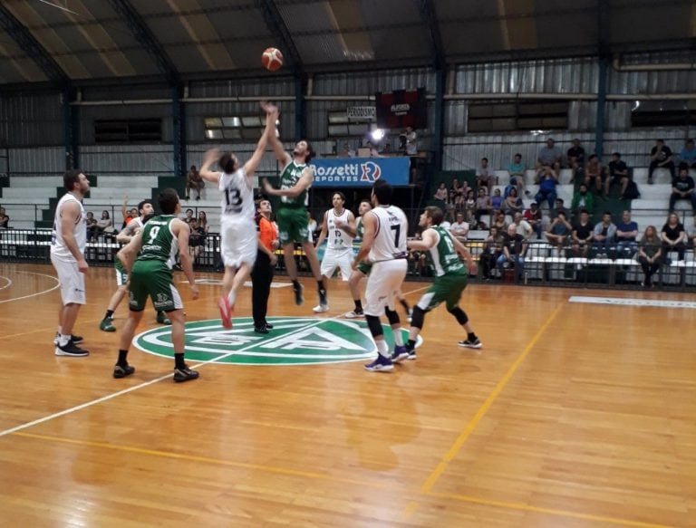 San Isidro perdió ante Barrio Parque