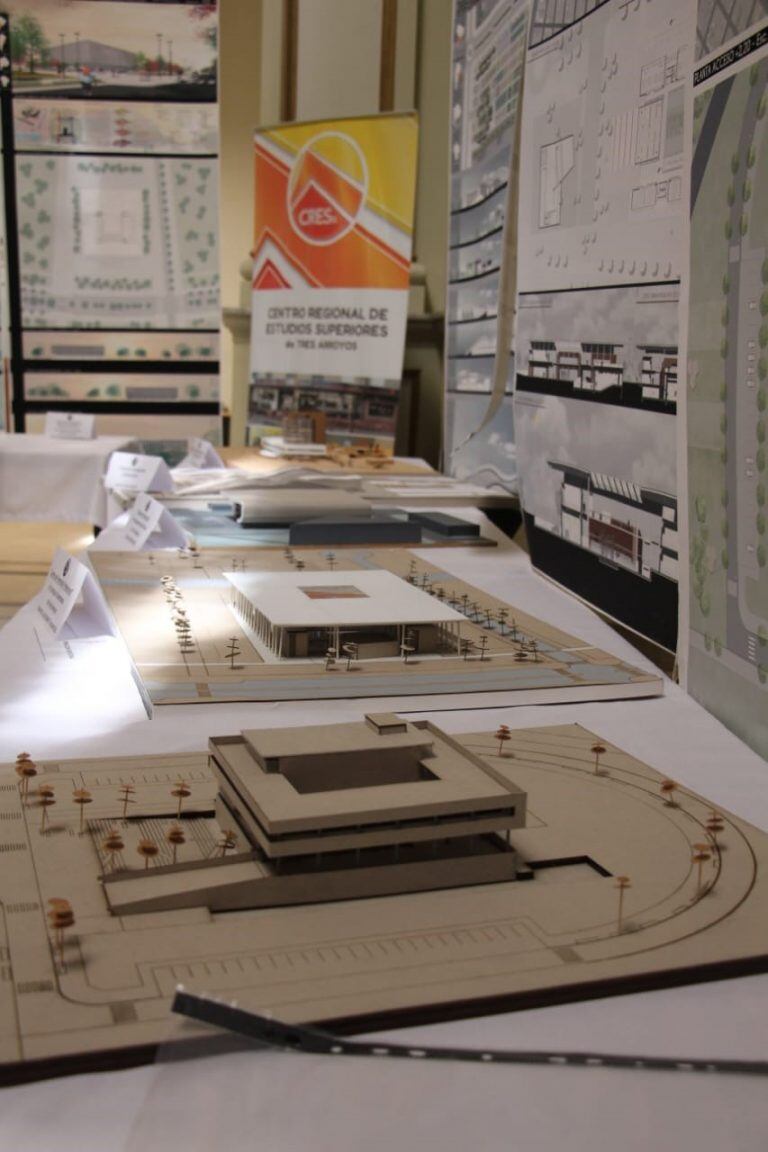 Muestra de maquetas del Campus Universitario de Tres Arroyos (prensa)