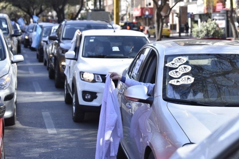 Caravana de Médicos Autoconvocados en Córdoba.