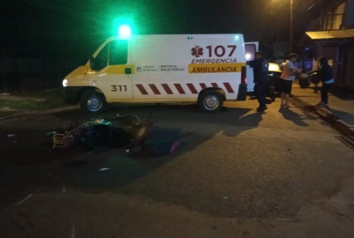 Motociclista se accidentó por una zanja abierta sin señalización