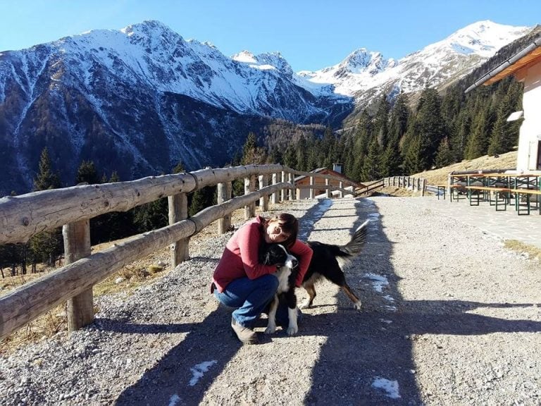 Stella Maris Carrá, la médica varada en San Martín de los Andes (Fotos: Facebook)