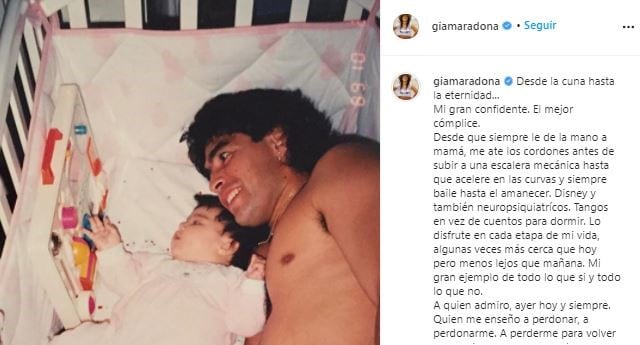 Gianina también saludó a Diego por sus 60 años (web).