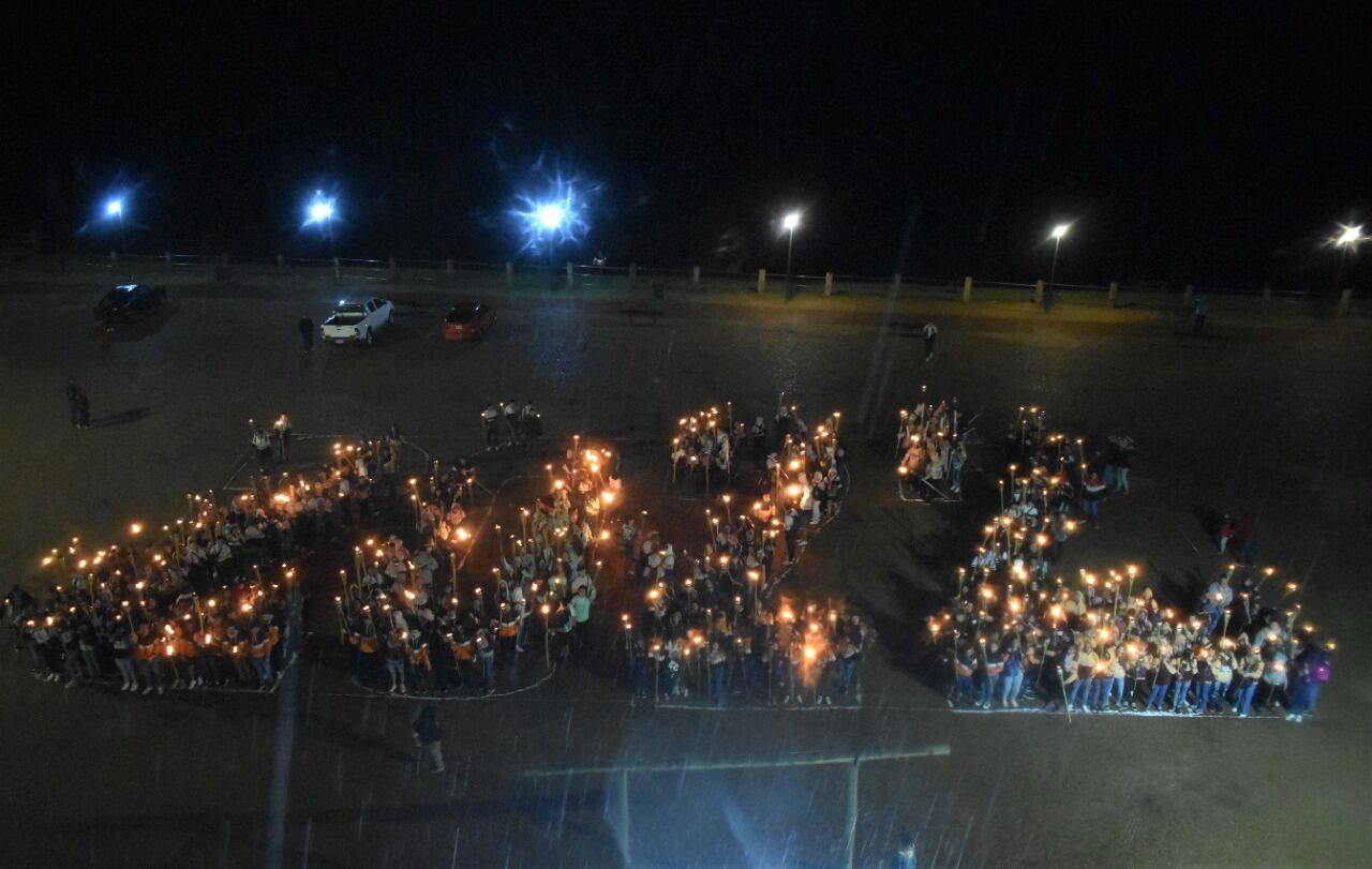 Fiesta del estudiante y Tradicional Quema de muñeco en Colón