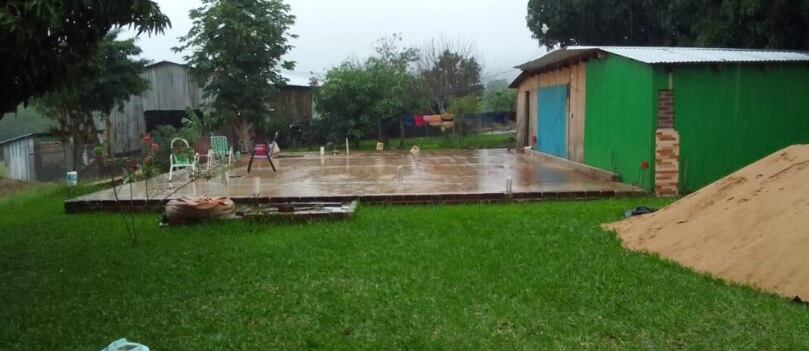 Continúan las obras de construcción de viviendas rurales en Mojón Grande.