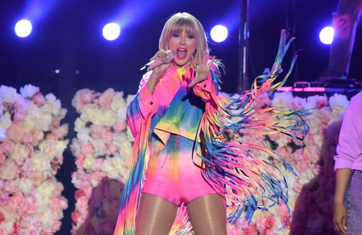 Taylor Swift se consagra artista del año en los “American Music Awards 2020″ y bate un nuevo récord