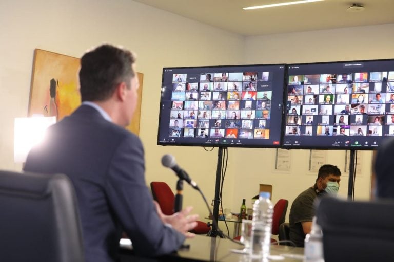 El Vicegobernador de Córdoba Manuel Calvo en reunión virtual con municipios y comunas turísticas. (Noticias de Dean Funes)