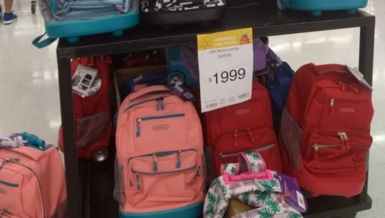 Las mochilas llegan a costar caso $2.000.