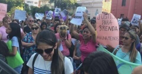 Marcha pidiendo justicia por Micaela Gordillo en Catamarca.