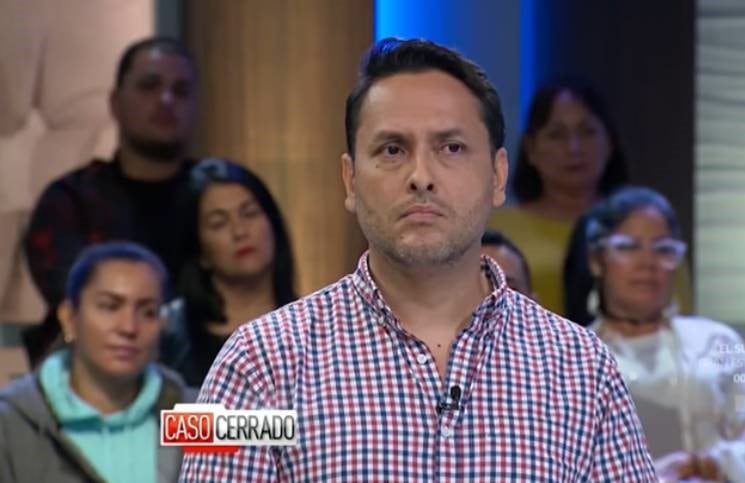 Caso cerrado: sufría de depresión, lo enterraron vivo como terapia y casi muere (Web)