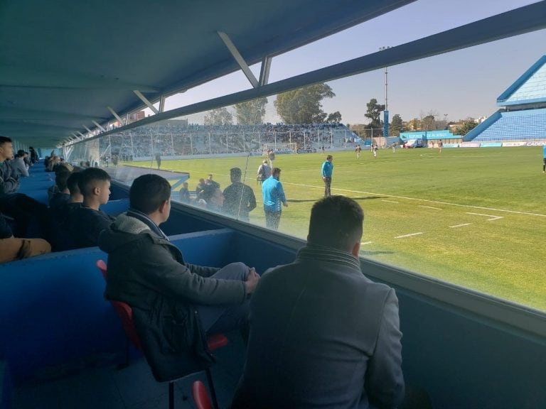 Vuelve el fútbol a barrio Alberdi con el amistoso que jugarán Belgrano y Gimnasia Esgrima de Mendoza.