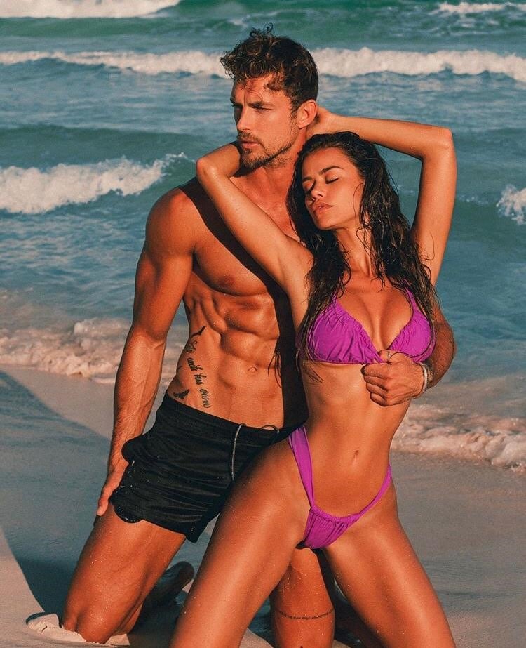 María del Mar junto a su nuevo novio, Christian Hogue.