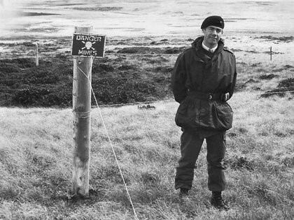 Geoffrey Cardozo en Malvinas (Fundación No me Olvides)