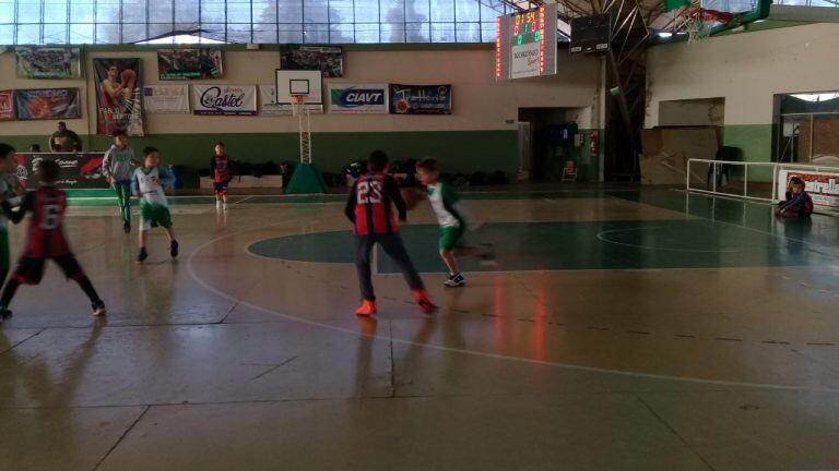 Mini basquet del Club Deportivo y Cultural Arroyito