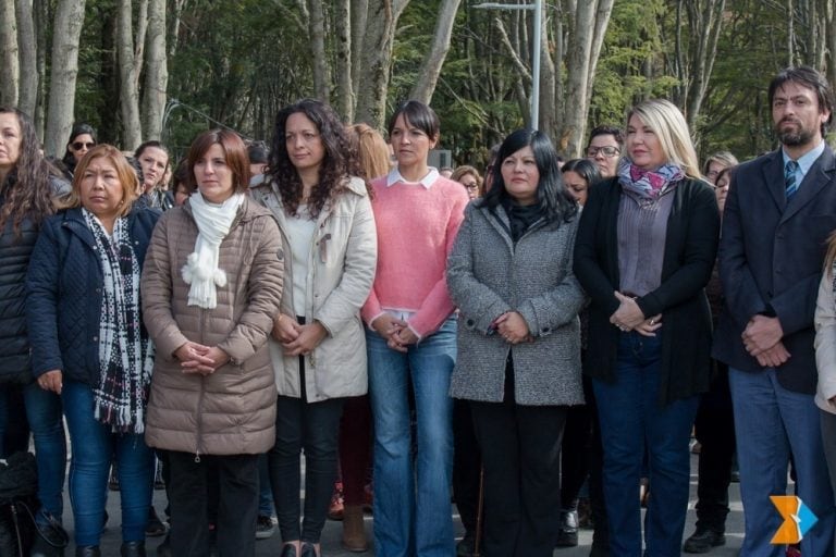 Inauguración del puente “Paseo de la mujer”.