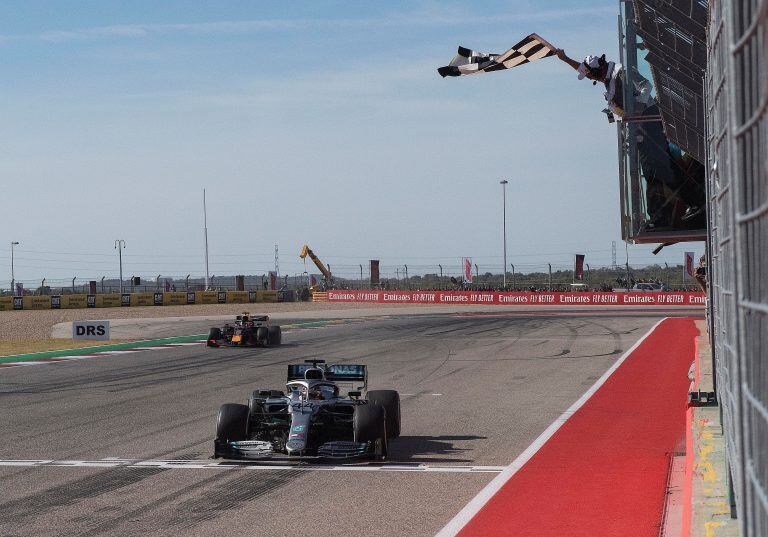 Lewis Hamilton celebra su sexto título (Foto: Mark Ralston/EFE/EPA)