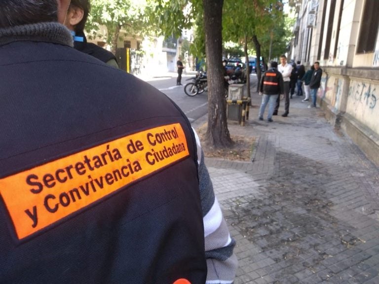 Operativo en el centro: detienen a siete personas por violar la cuarentena (Municipalidad de Rosario)