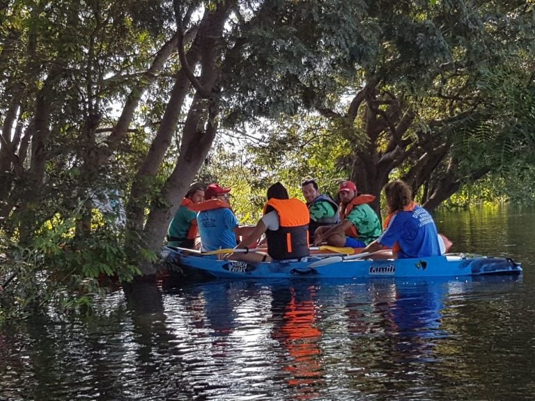 Será una experiencia única e irrepetible admirando los paisajes del riacho Monte Lindo y del imponente río Paraguay.