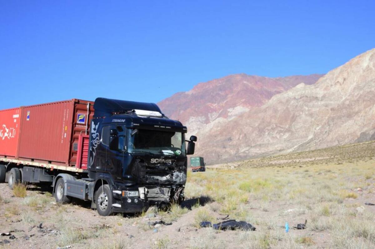 Un camión volcó cerca de Uspallata sin obstaculizar el tránsito